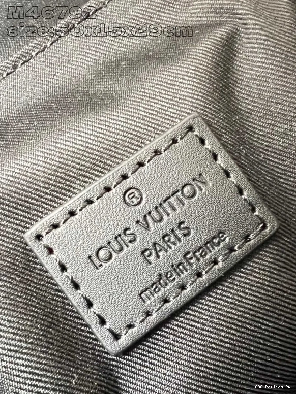 AAA Replica Ru Vuitton Getaway Louis Backpack-29*50*15CM 0816